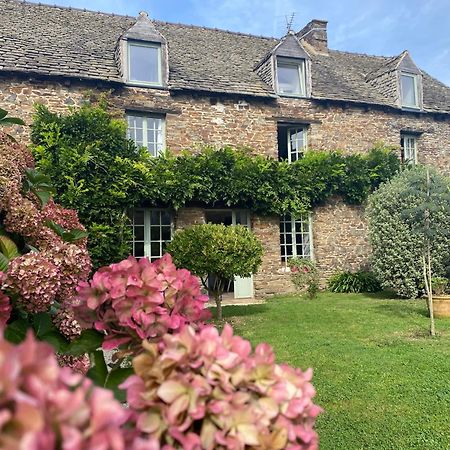 La Clef Du Four Bed & Breakfast Plesder Екстериор снимка